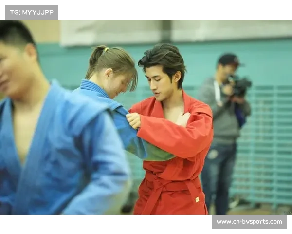 俄罗斯桑搏高手赴佛山特训 深入学习中国式团队作战与战术配合